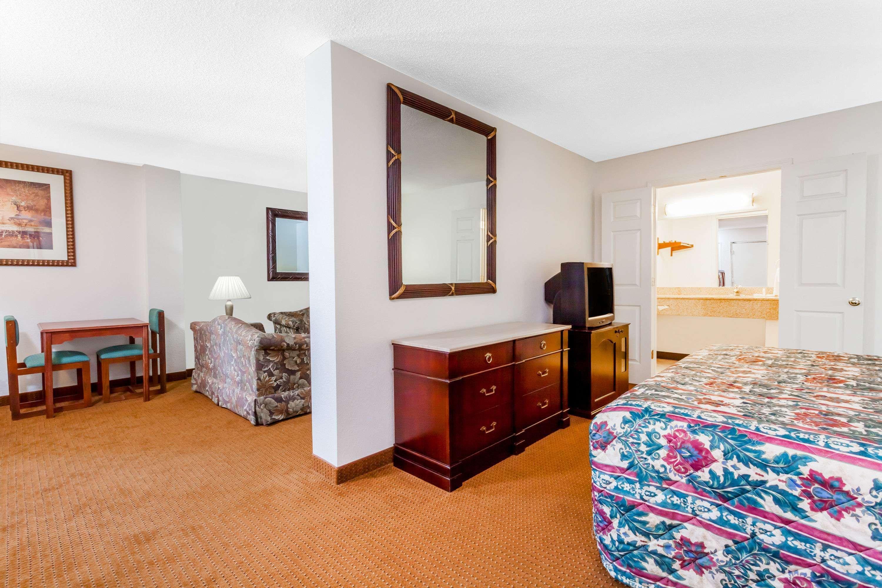 Rodeway Inn Owensboro Esterno foto